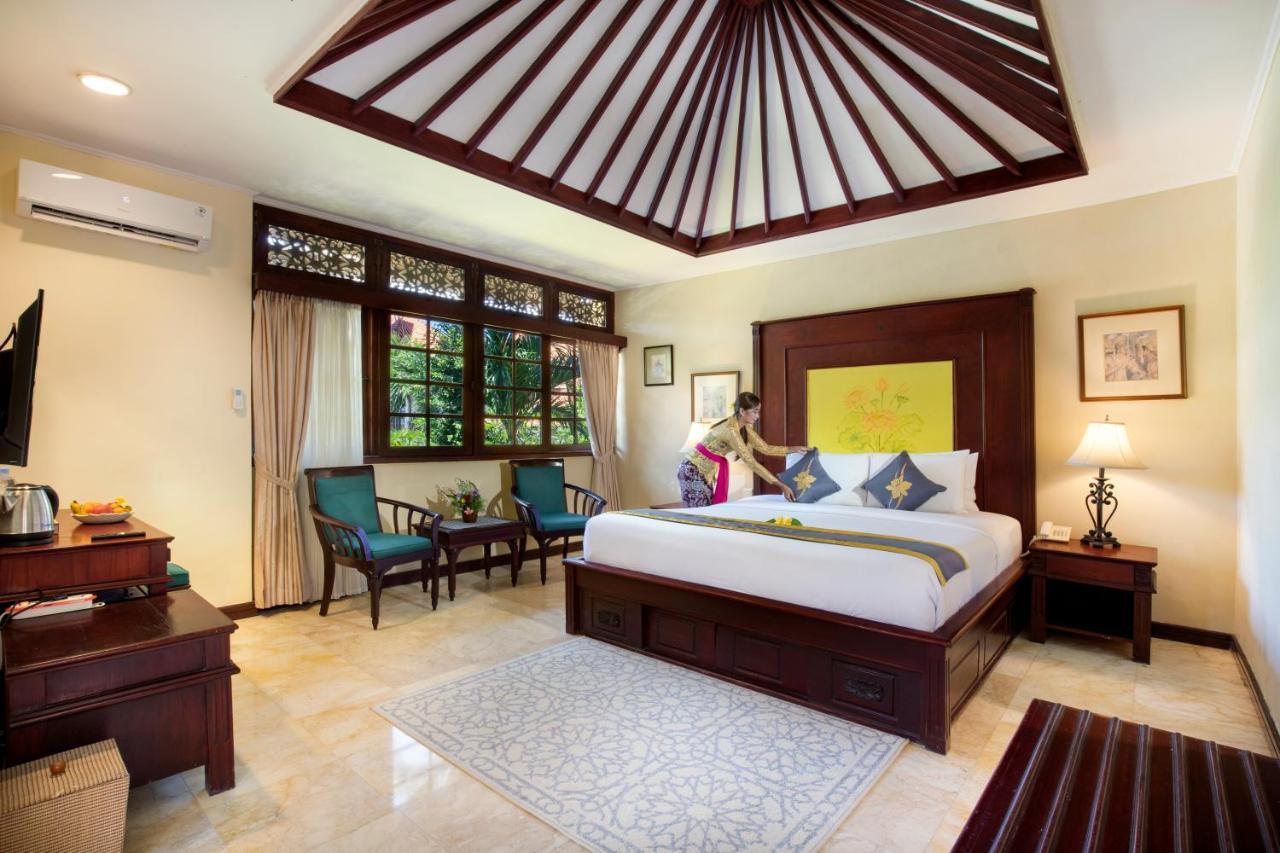 Royal Hotel And Villa Bali Legian Exterior foto