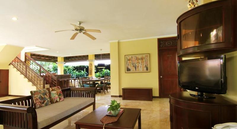Royal Hotel And Villa Bali Legian Exterior foto